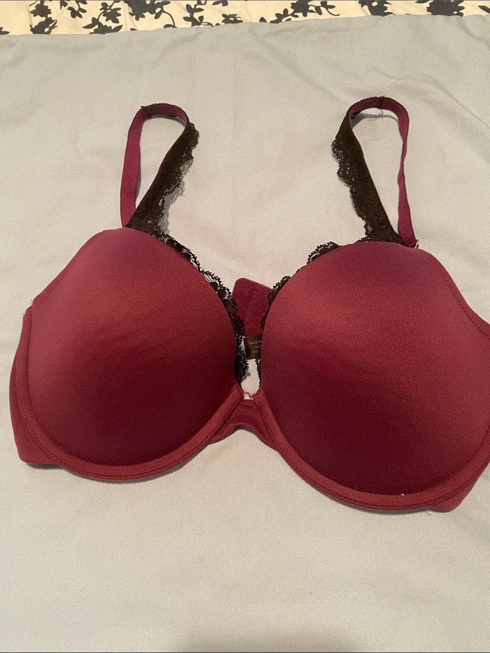 Women's Lace Trim Push-Up Bra - Burgundy
